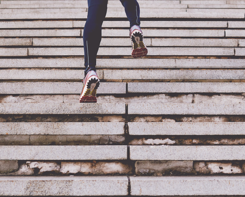 Trail Running: Series en escaleras para mejorar en ritmo de carrera
