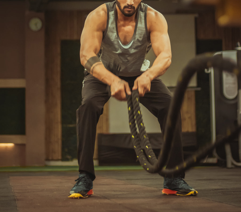 Buscando el entreno perfecto: Superseries, combinados y descansos entre series mínimos